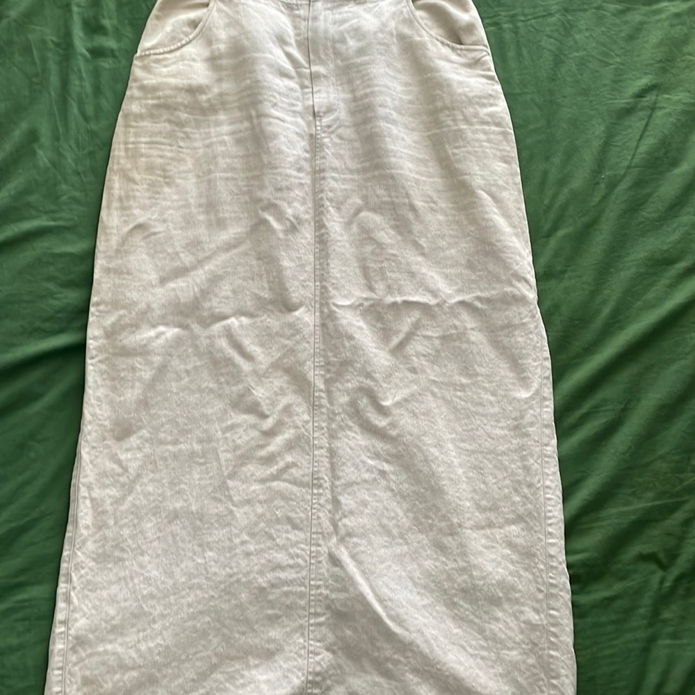 SOLD❤️DANA B & KAREN linen maxi skirt